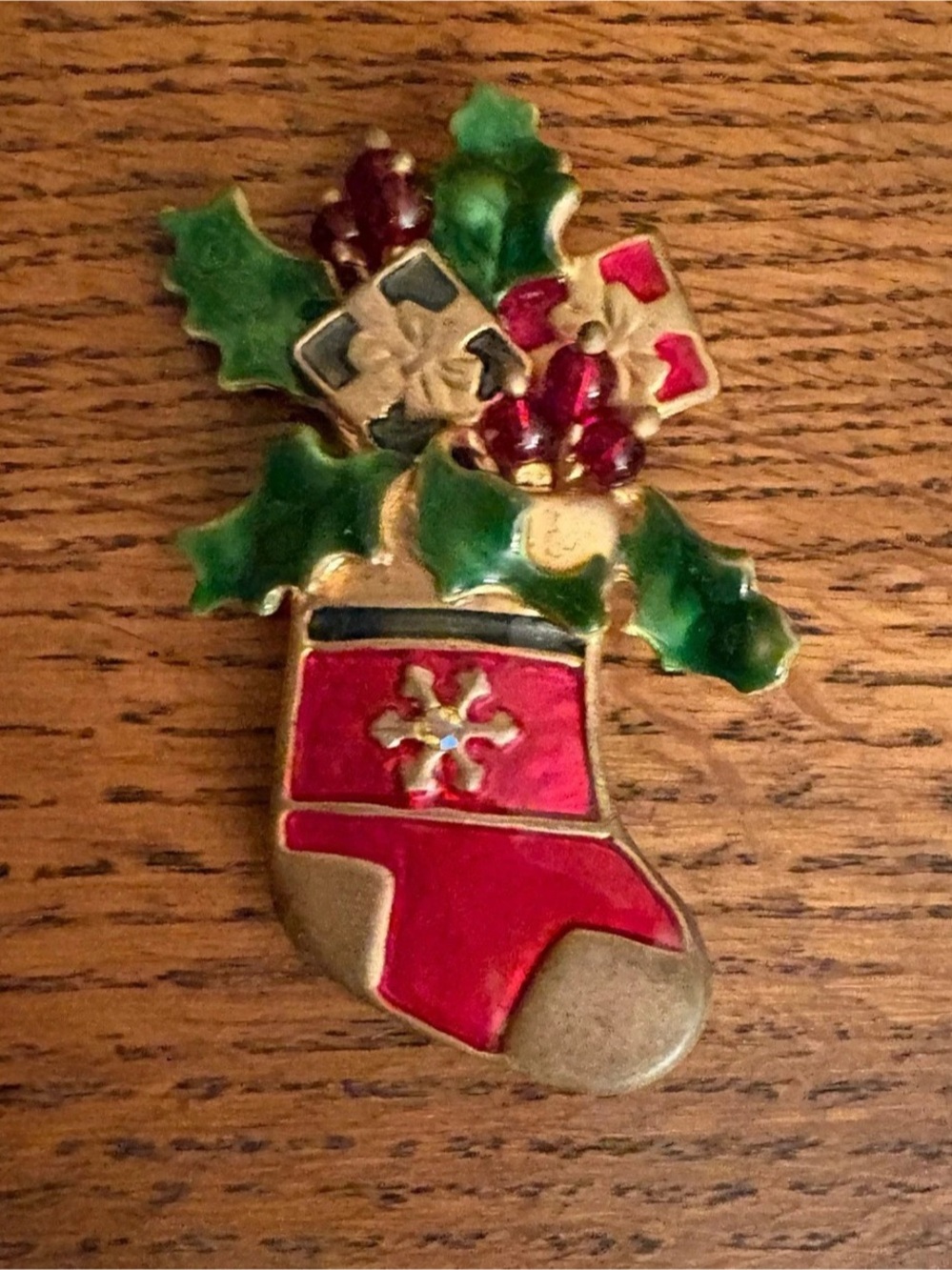 Vintage KC Christmas Stocking Brooch in Red & Green